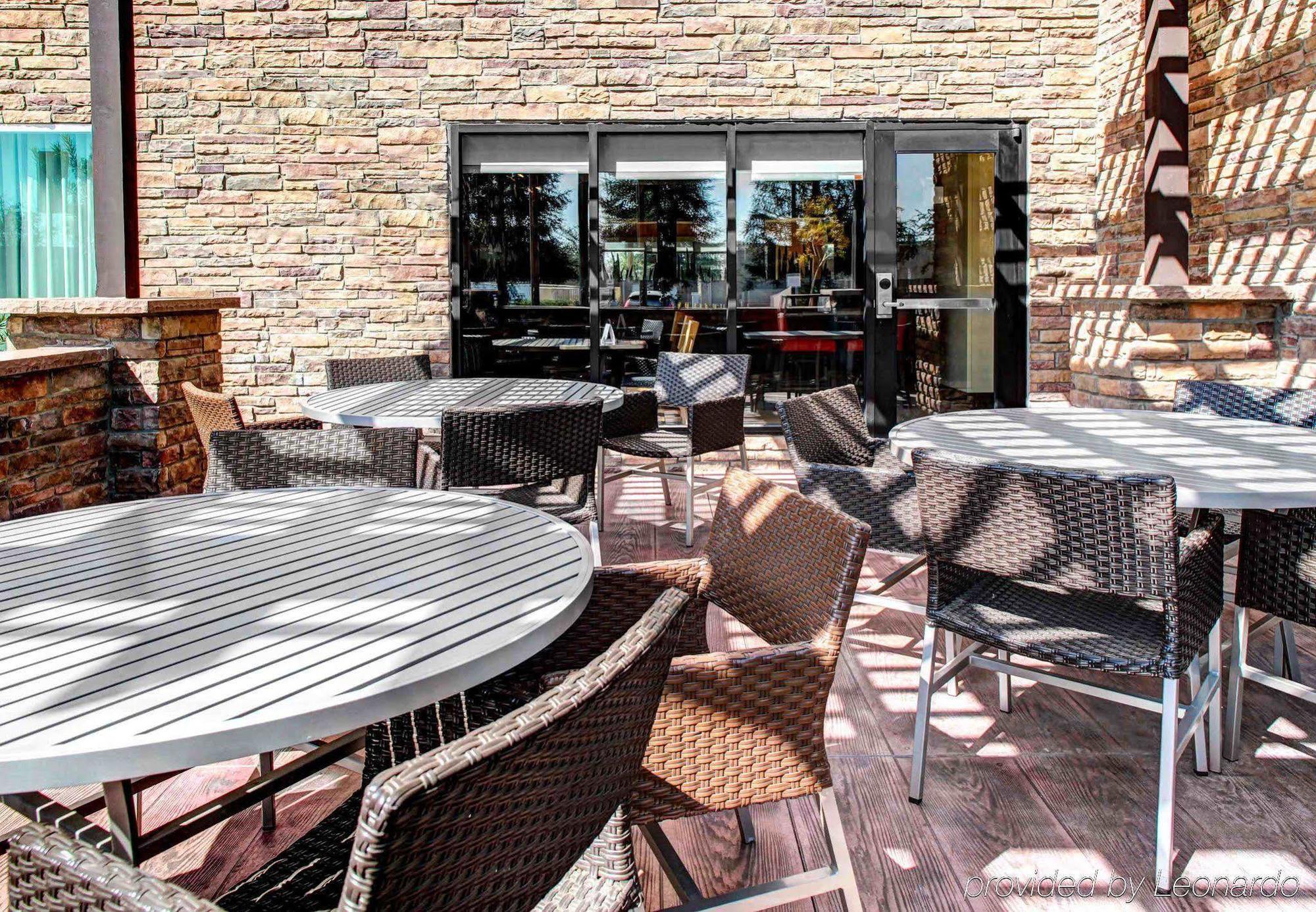 Towneplace Suites By Marriott Bakersfield West Eksteriør billede